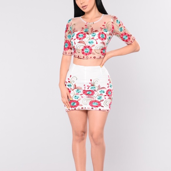 Fashion Nova Dresses & Skirts - Two Piece Skirt Set